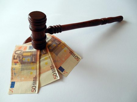COMP. Lawyers advocaten - Een gewaarschuwd mens telt voor twee (boetes)